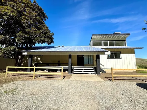 182 Frost Road Twisp WA 98856
