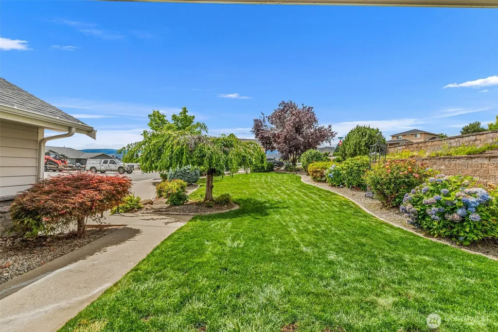 1509 Alexandria Court Wenatchee WA 98801