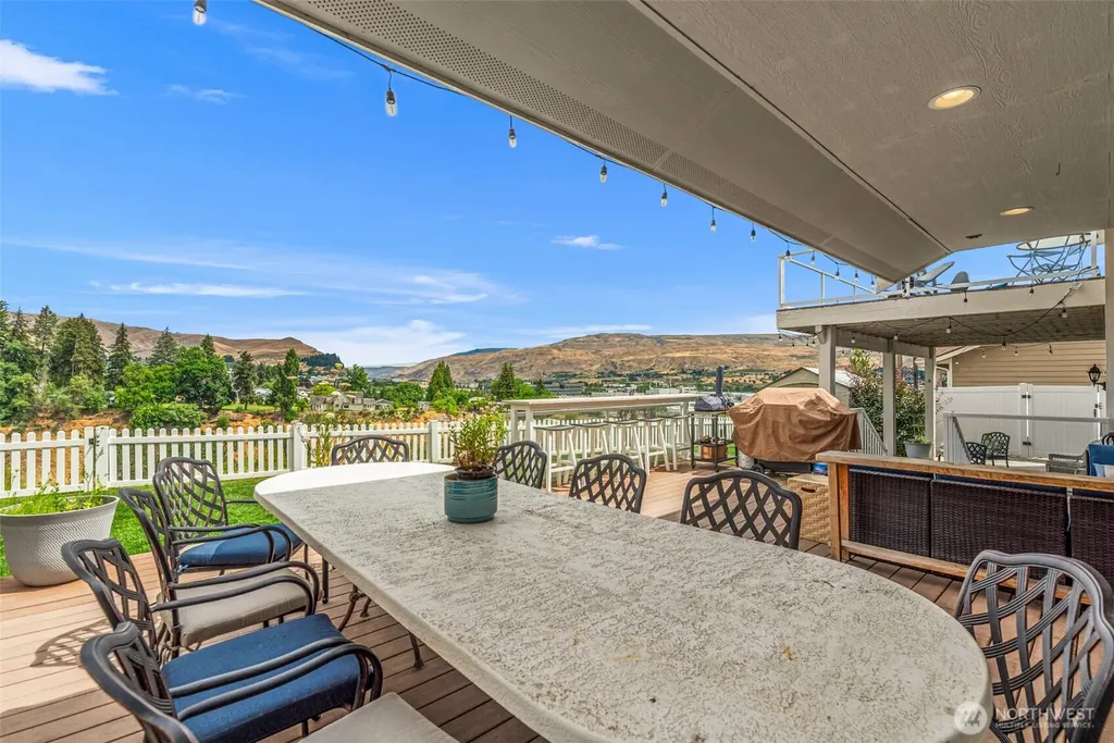 1509 Alexandria Court Wenatchee WA 98801