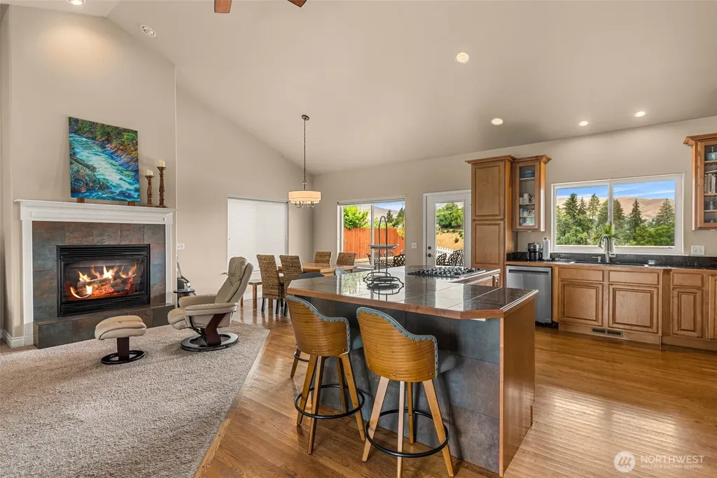 1509 Alexandria Court Wenatchee WA 98801