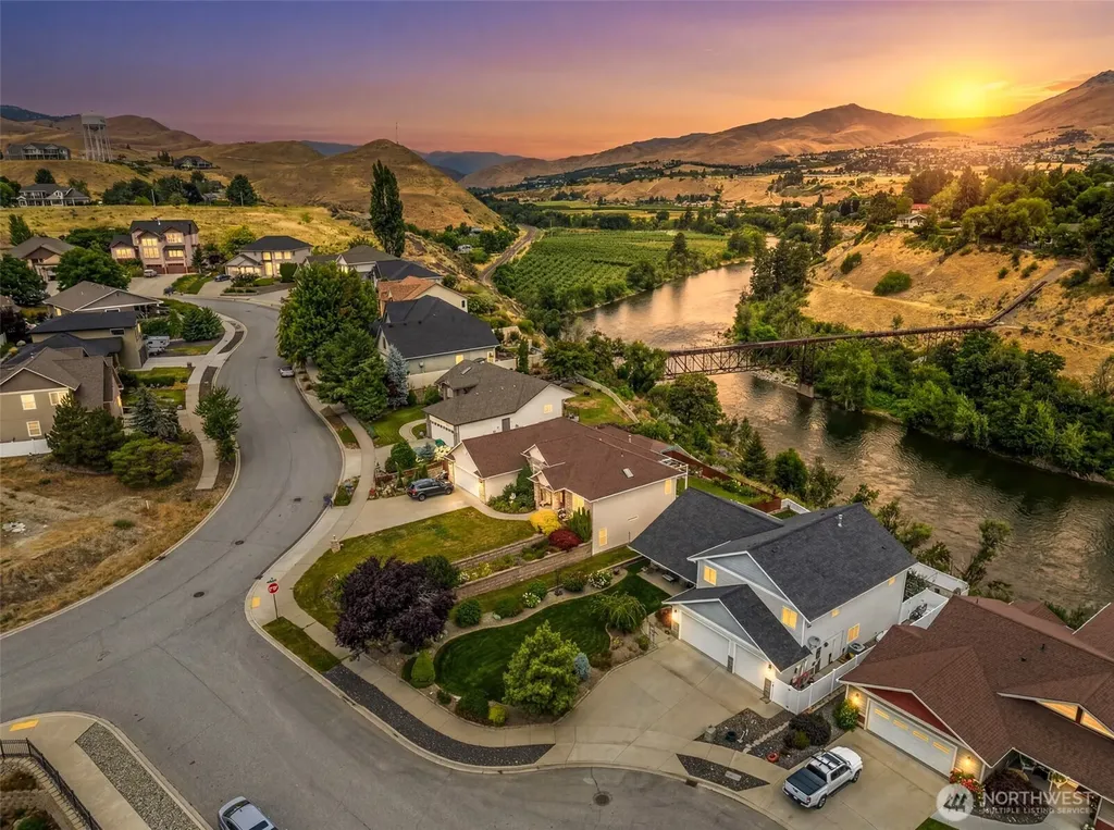 1509 Alexandria Court Wenatchee WA 98801