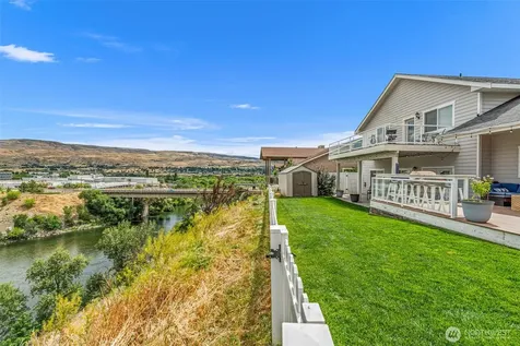 1509 Alexandria Court Wenatchee WA 98801