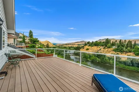1509 Alexandria Court Wenatchee WA 98801