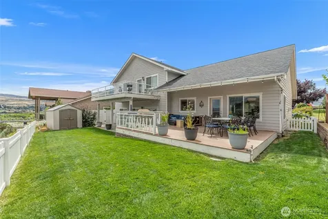 1509 Alexandria Court Wenatchee WA 98801