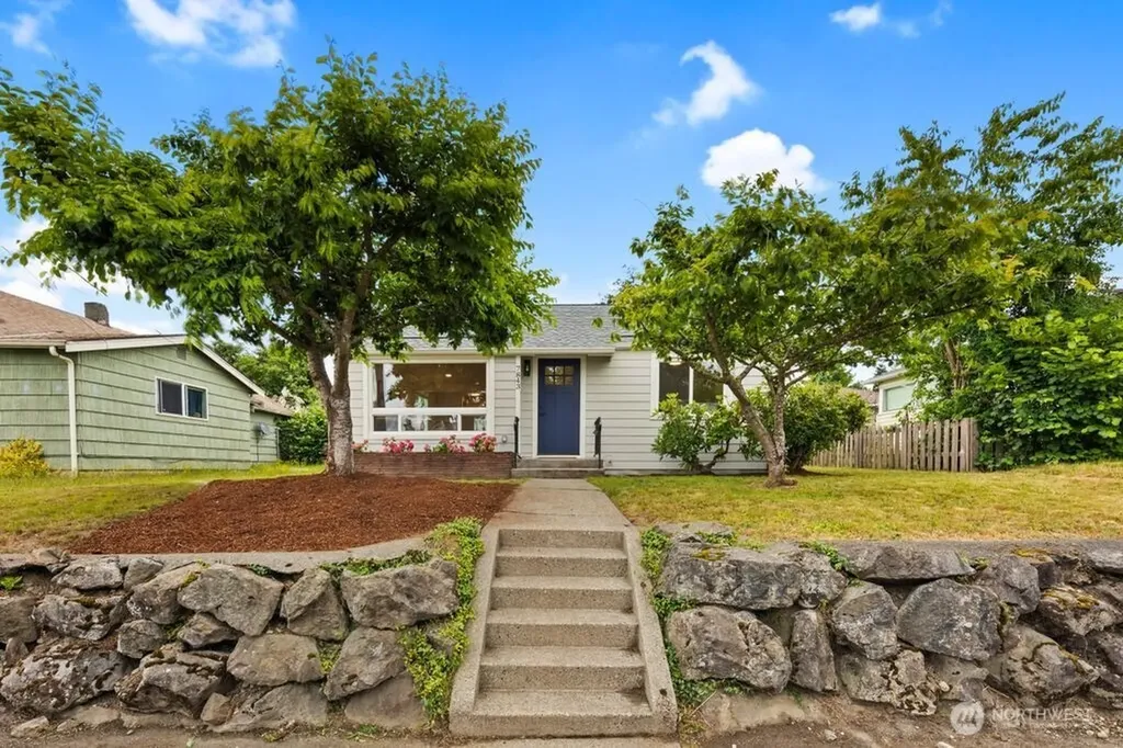 7843 Yakima Avenue Tacoma WA 98408