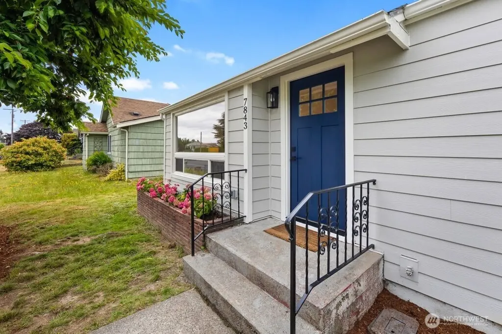 7843 Yakima Avenue Tacoma WA 98408