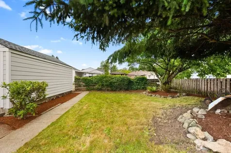 7843 Yakima Avenue Tacoma WA 98408