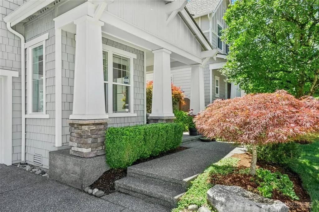 5080 163rd Place SE Bellevue WA 98006