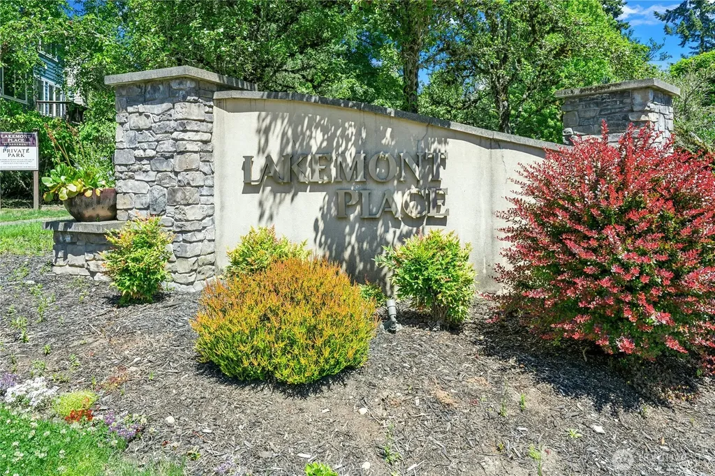 5080 163rd Place SE Bellevue WA 98006