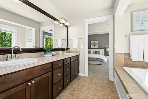 5080 163rd Place SE Bellevue WA 98006