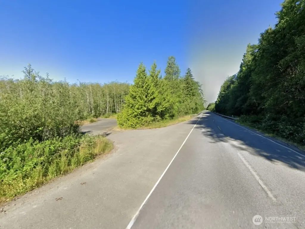 7507 Us Highway 101 Amanda Park WA 98526