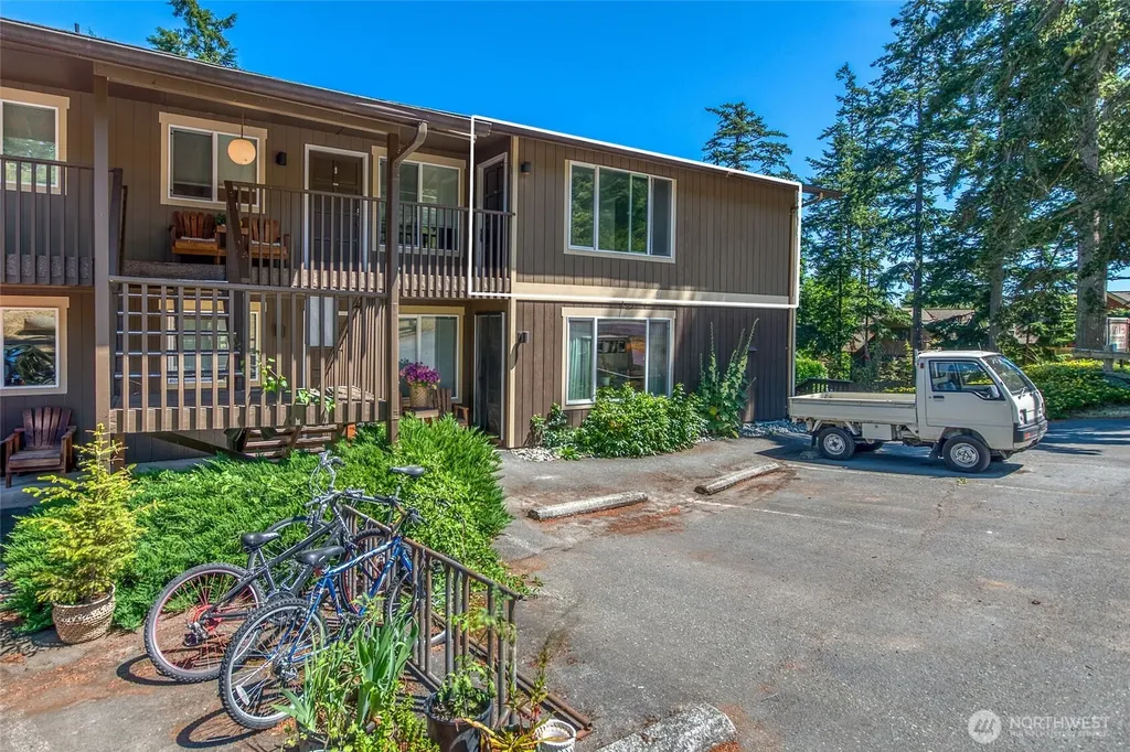 178 Lover's Lane Orcas Island WA 98245