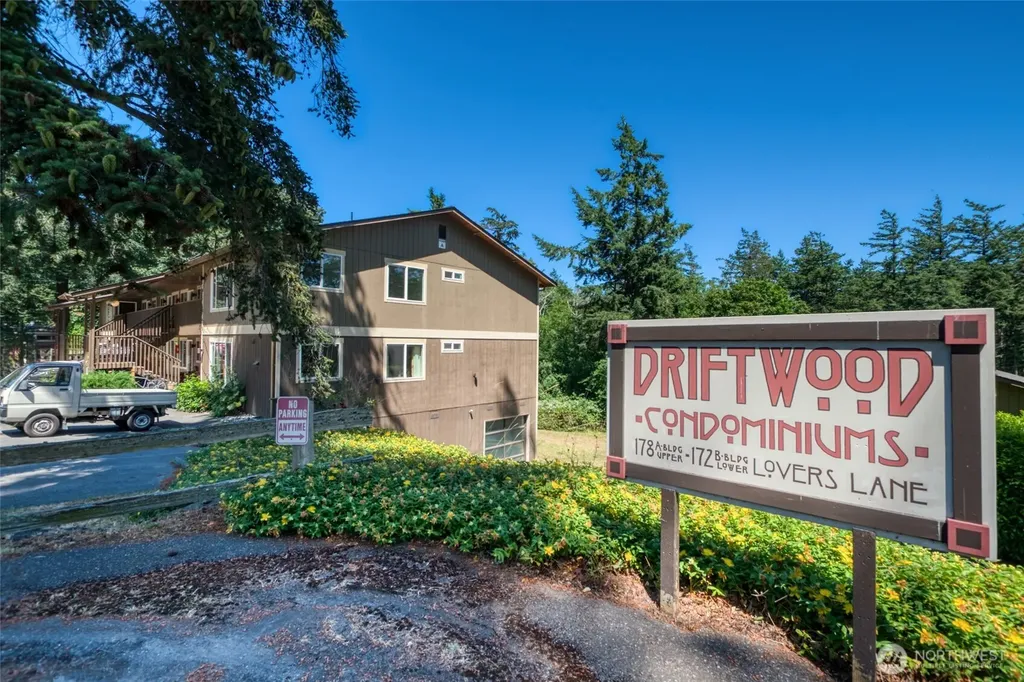 178 Lover's Lane Orcas Island WA 98245