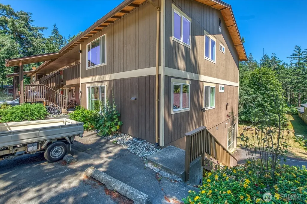 178 Lover's Lane Orcas Island WA 98245