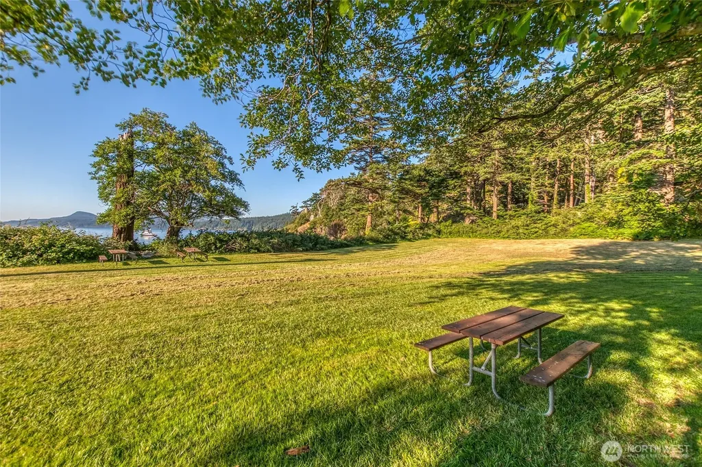 178 Lover's Lane Orcas Island WA 98245