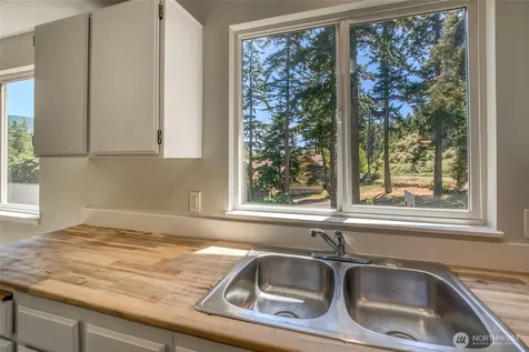 178 Lover's Lane Orcas Island WA 98245