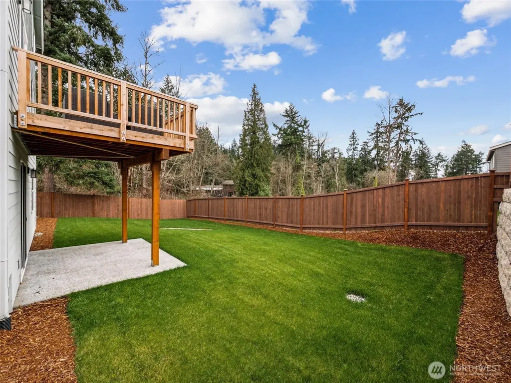 7825 286th Place NW Stanwood WA 98292