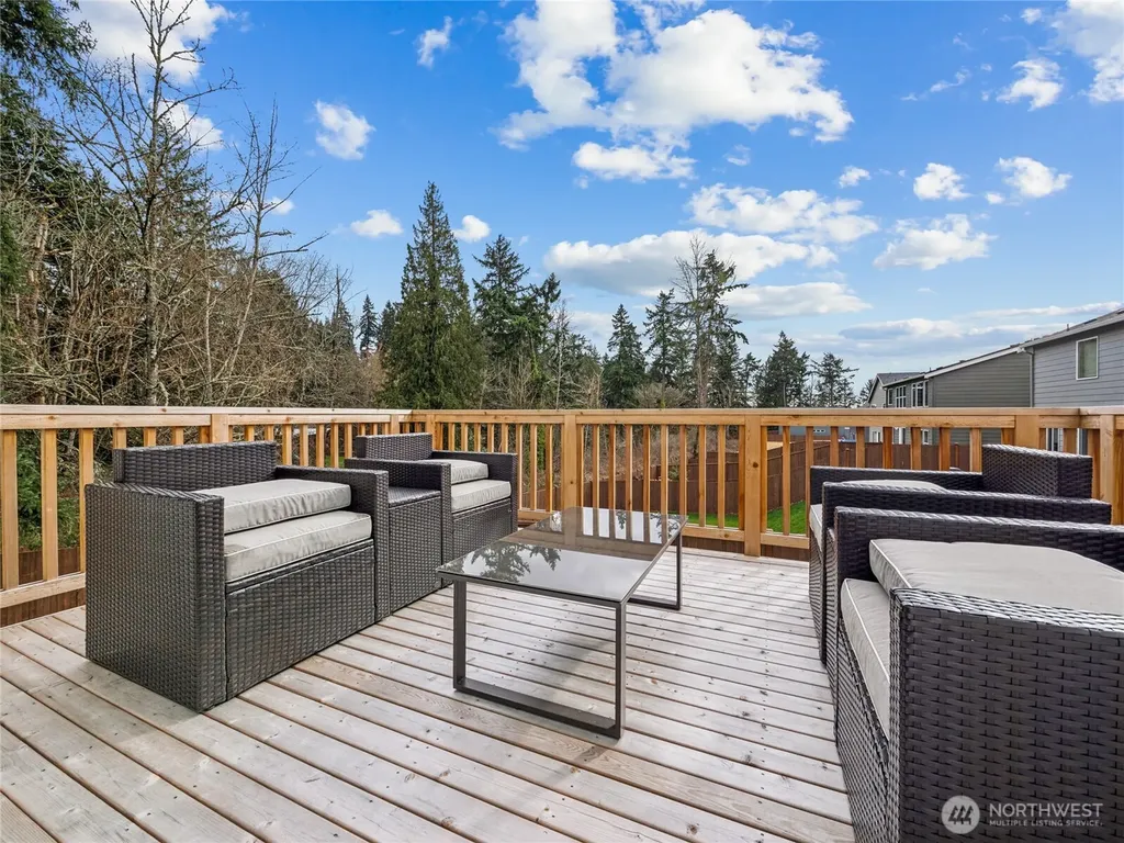 7825 286th Place NW Stanwood WA 98292
