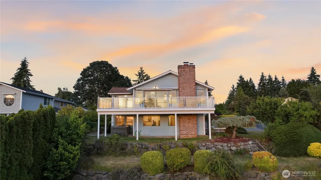 10005 77th Street SW Lakewood WA 98498