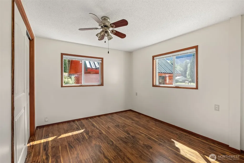 171 Tilton Drive Morton WA 98356