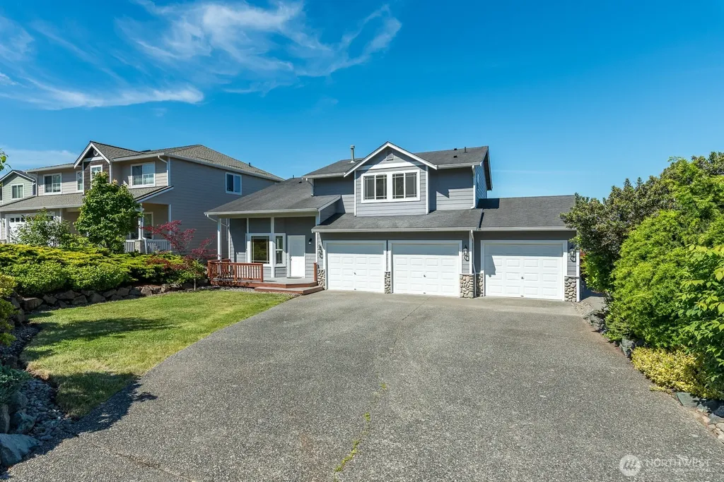 8 80th Drive NE Lake Stevens WA 98292