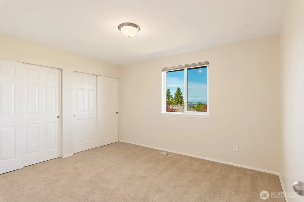 8 80th Drive NE Lake Stevens WA 98292