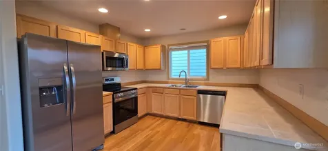 8 80th Drive NE Lake Stevens WA 98258
