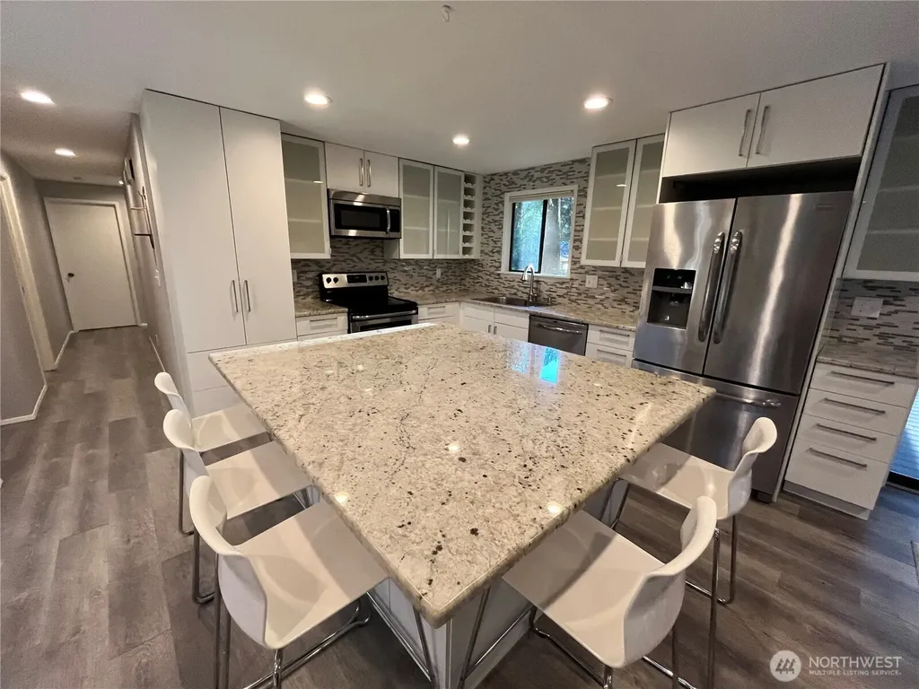 17 Basin View Circle Bellingham WA 98229