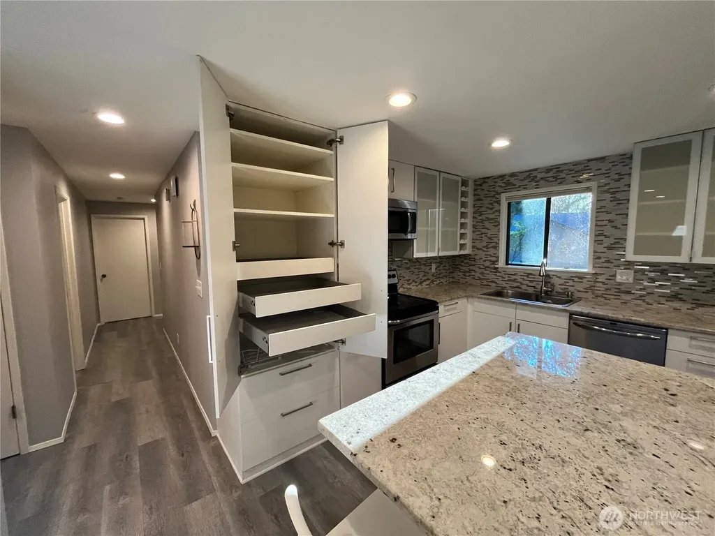 17 Basin View Circle Bellingham WA 98229