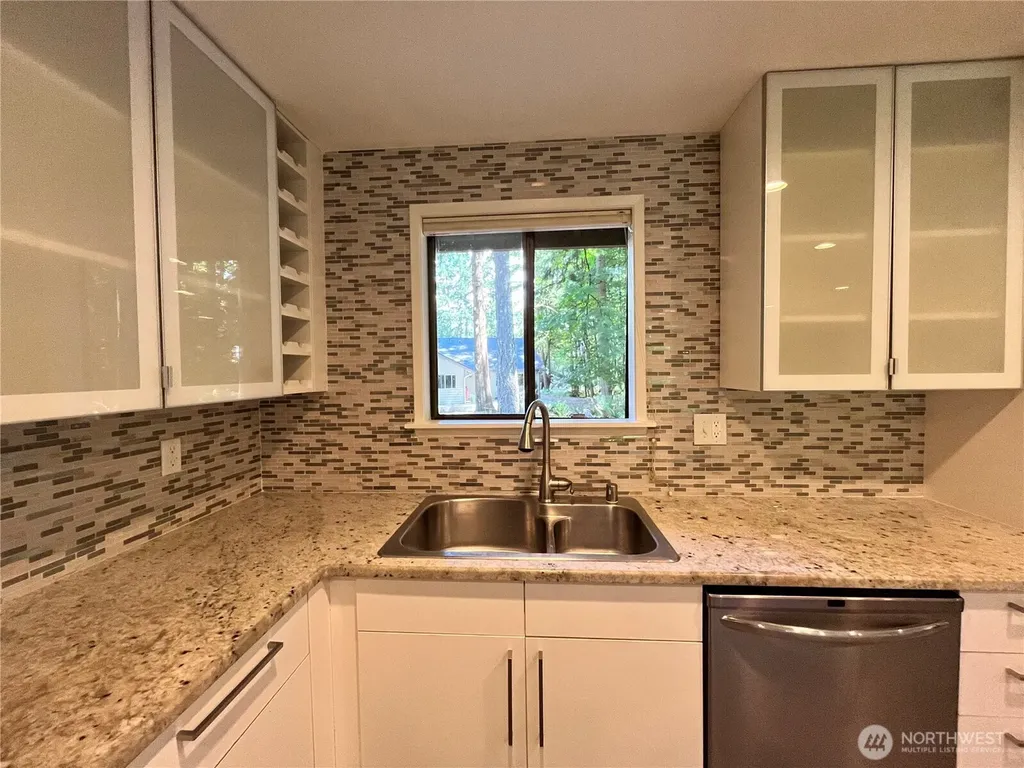 17 Basin View Circle Bellingham WA 98229
