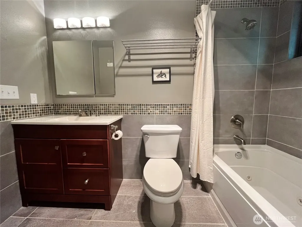 17 Basin View Circle Bellingham WA 98229