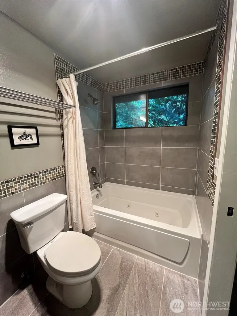 17 Basin View Circle Bellingham WA 98229