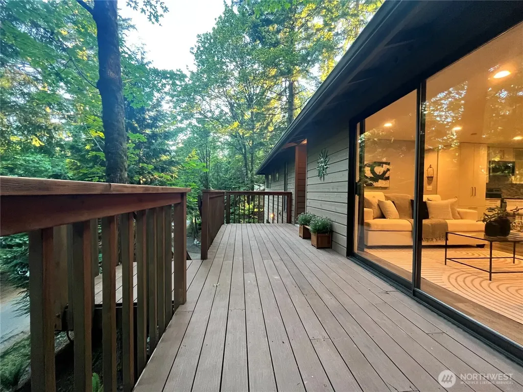 17 Basin View Circle Bellingham WA 98229