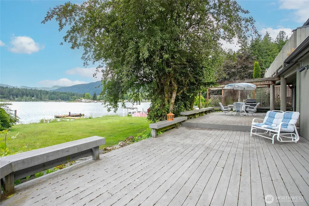 859 E Lake Samish Drive Bellingham WA 98229