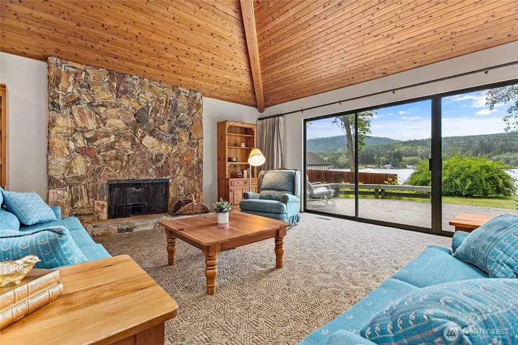 859 E Lake Samish Drive Bellingham WA 98229