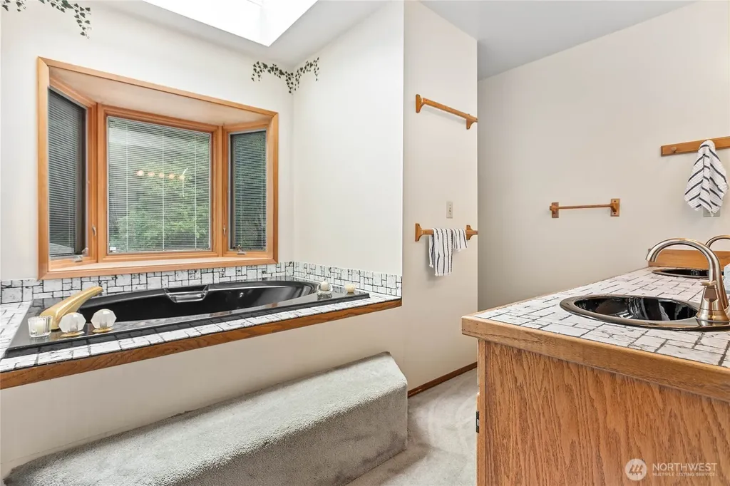 859 E Lake Samish Drive Bellingham WA 98229