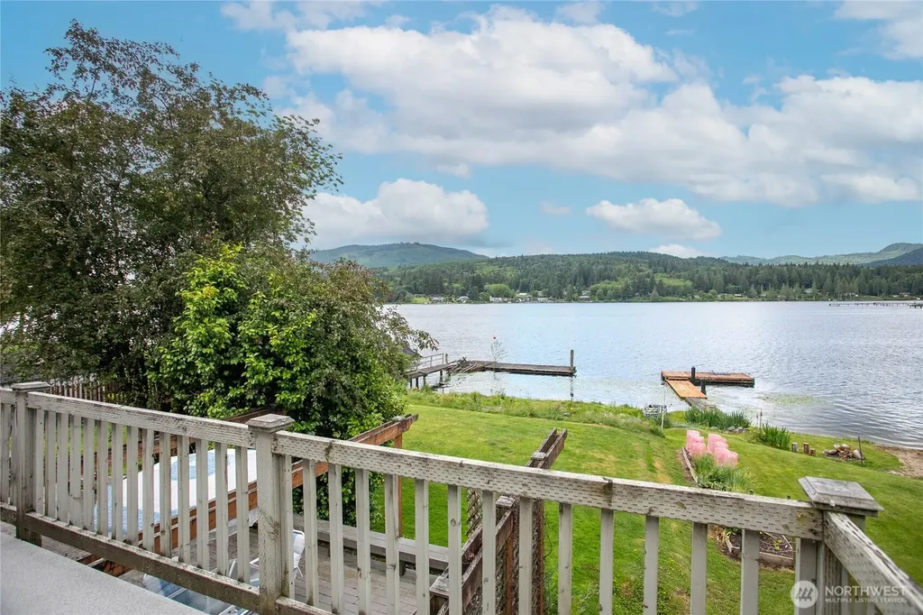 859 E Lake Samish Drive Bellingham WA 98229