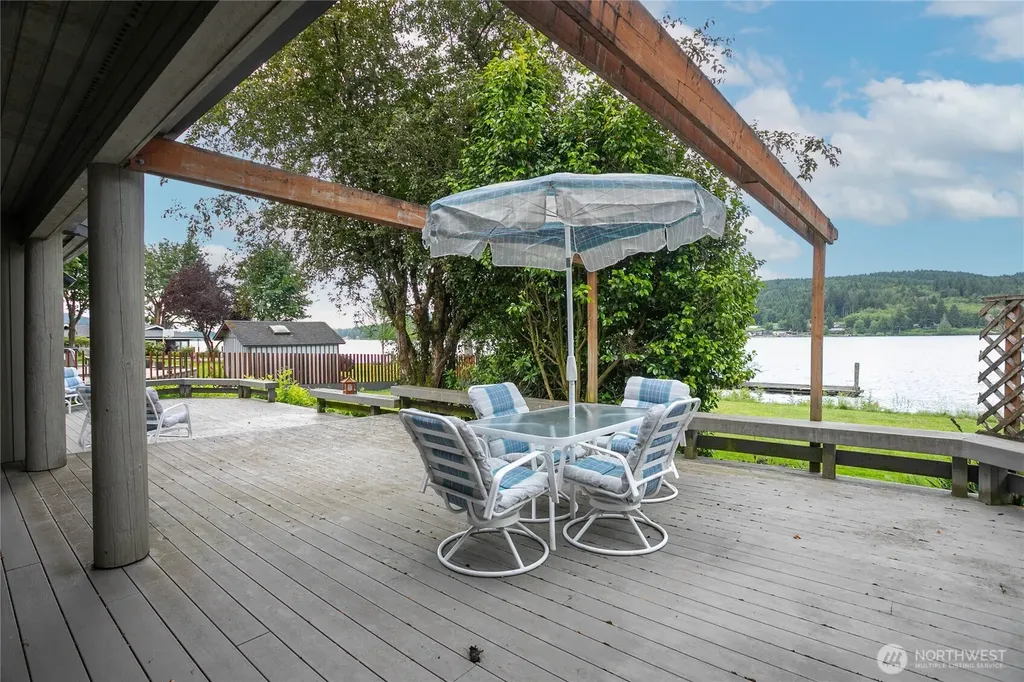 859 E Lake Samish Drive Bellingham WA 98229