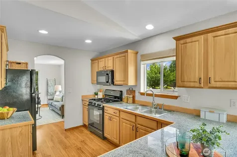 11024 Meridian Place W Everett WA 98204