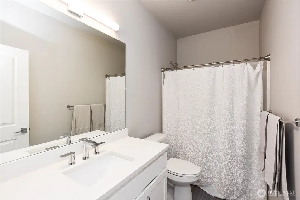 14229 9th Place W Lynnwood WA 98087