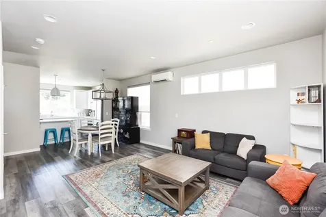 14229 9th Place W Lynnwood WA 98087