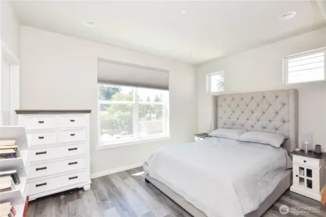14229 9th Place W Lynnwood WA 98087