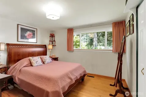 2145 N 146th Street Shoreline WA 98133