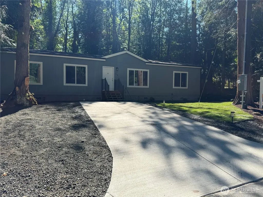 1118 Brentwood Drive Bremerton WA 98312