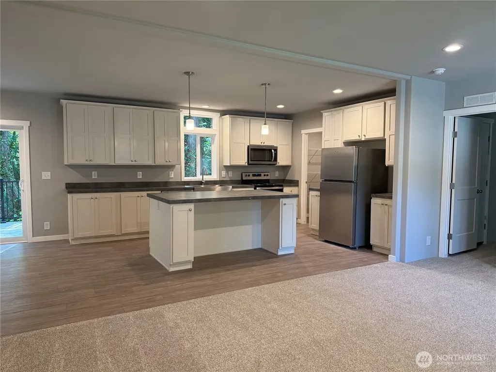 1118 Brentwood Drive Bremerton WA 98312