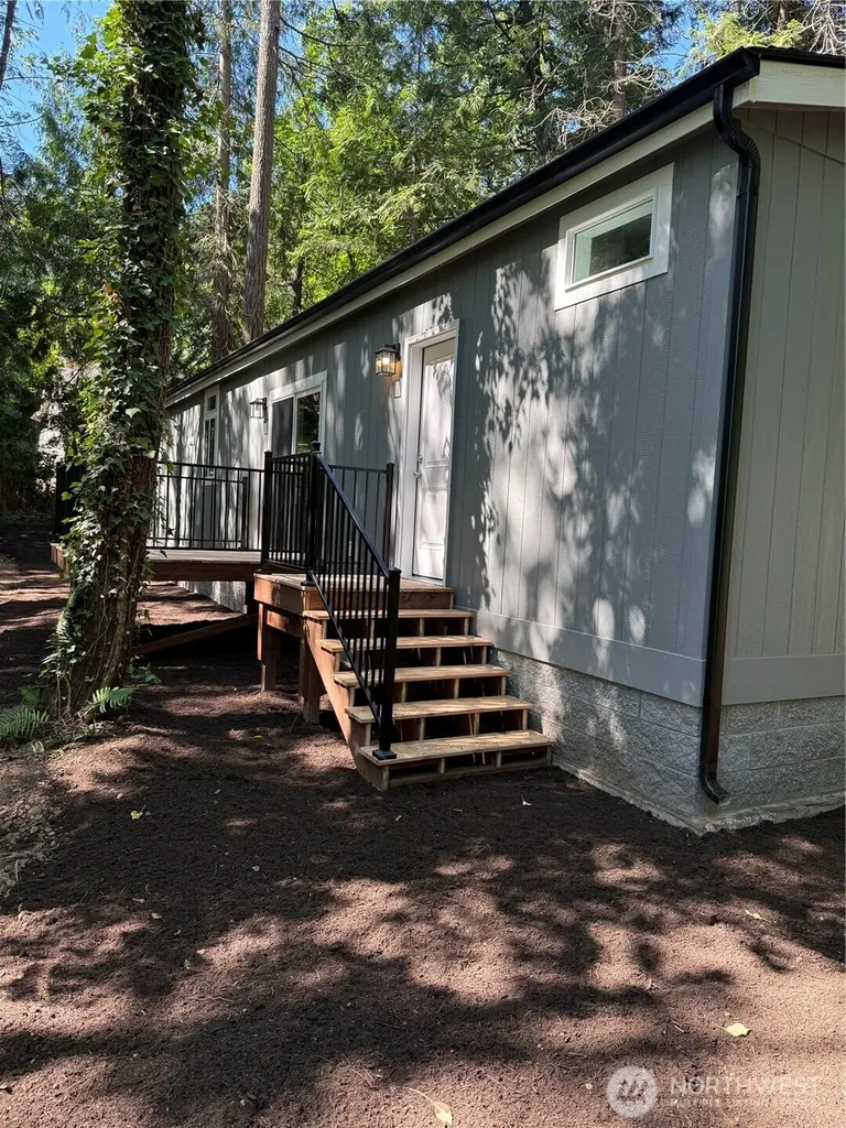 1118 Brentwood Drive Bremerton WA 98312