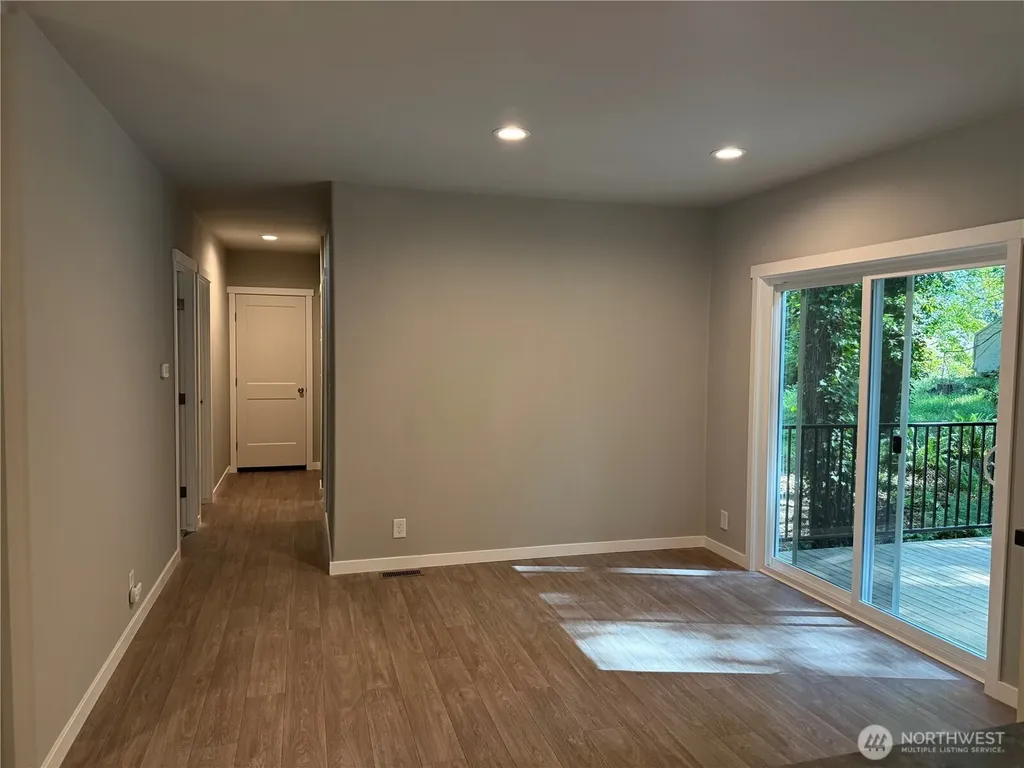 1118 Brentwood Drive Bremerton WA 98312