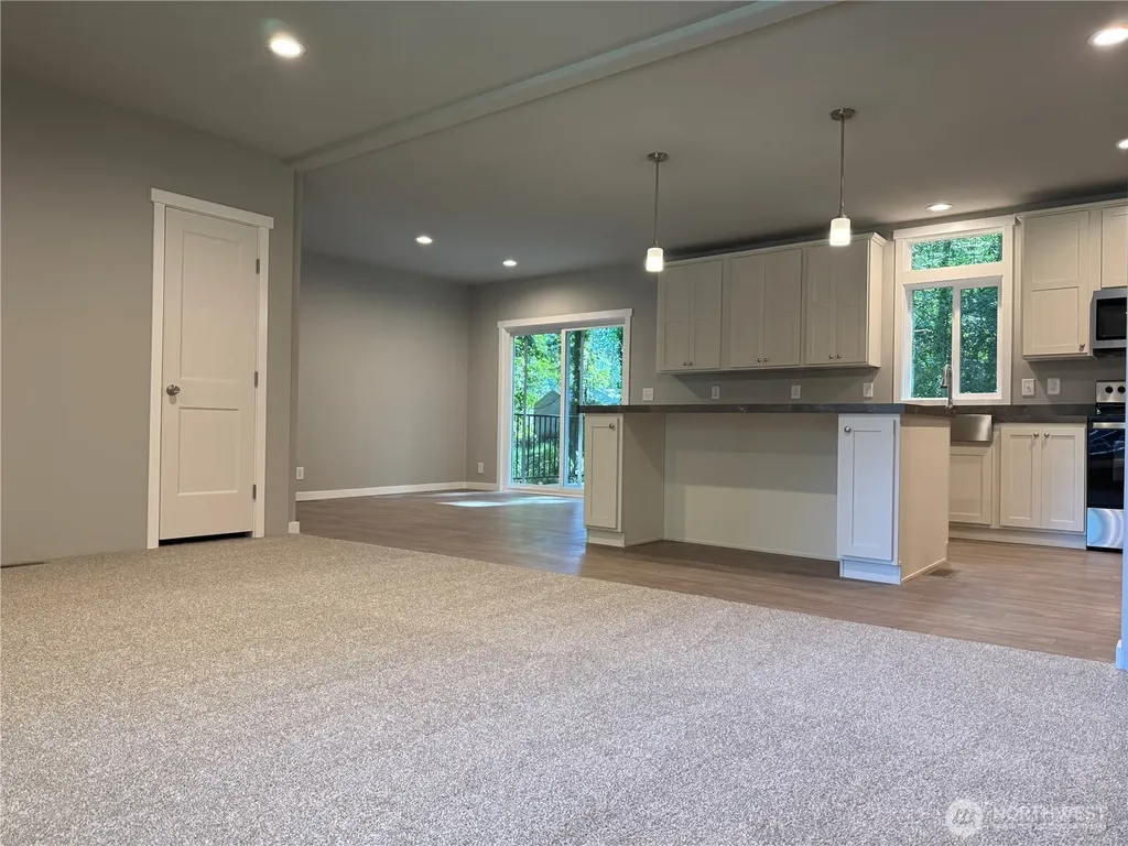 1118 Brentwood Drive Bremerton WA 98312