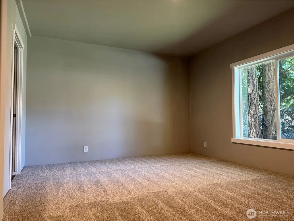 1118 Brentwood Drive Bremerton WA 98312