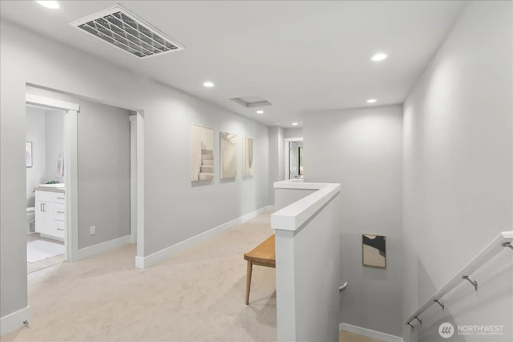 15111 Manor Way Lynnwood WA 98087